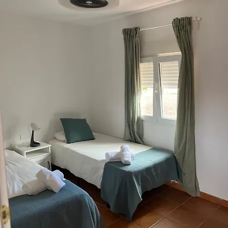 度假居 2 Bedroom Cristianos Tenerife Tamaragua 阿罗纳